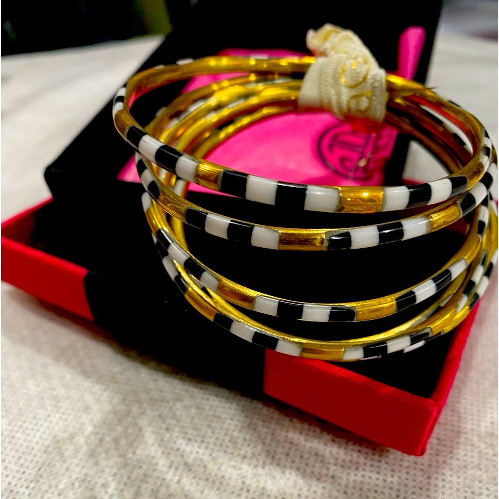 Budhagirl Black/white/gold Veda bangles. Set of 6. Brand new.
